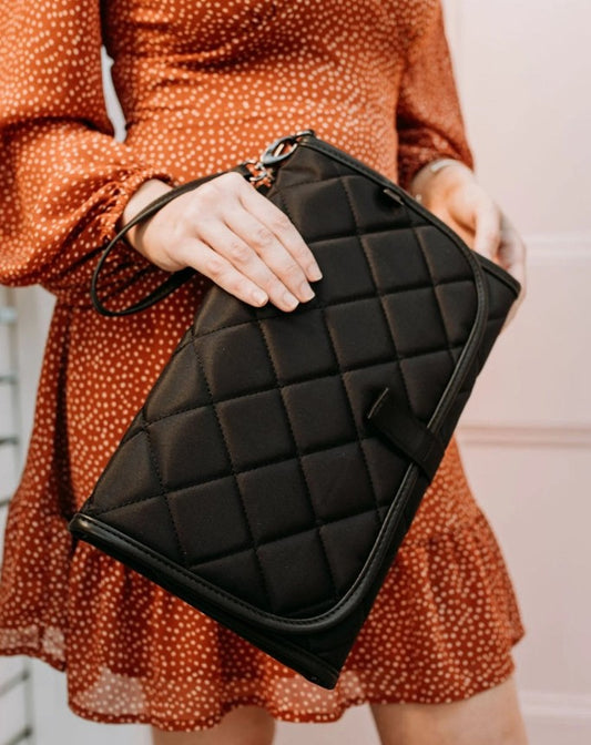 OiOi Change Mat - Black Quilt