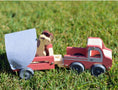 Load image into Gallery viewer, Kaper Kidz - Wooden Truck With Horse Float