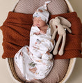 Load image into Gallery viewer, Snuggle Hunny Kids - Organic Jersey Wrap Set - Bears Picnic