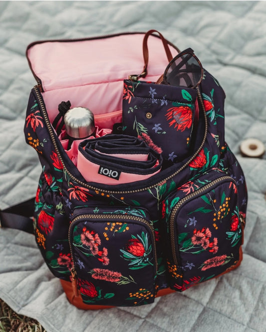 OiOi Nappy Backpack - Floral Botanical