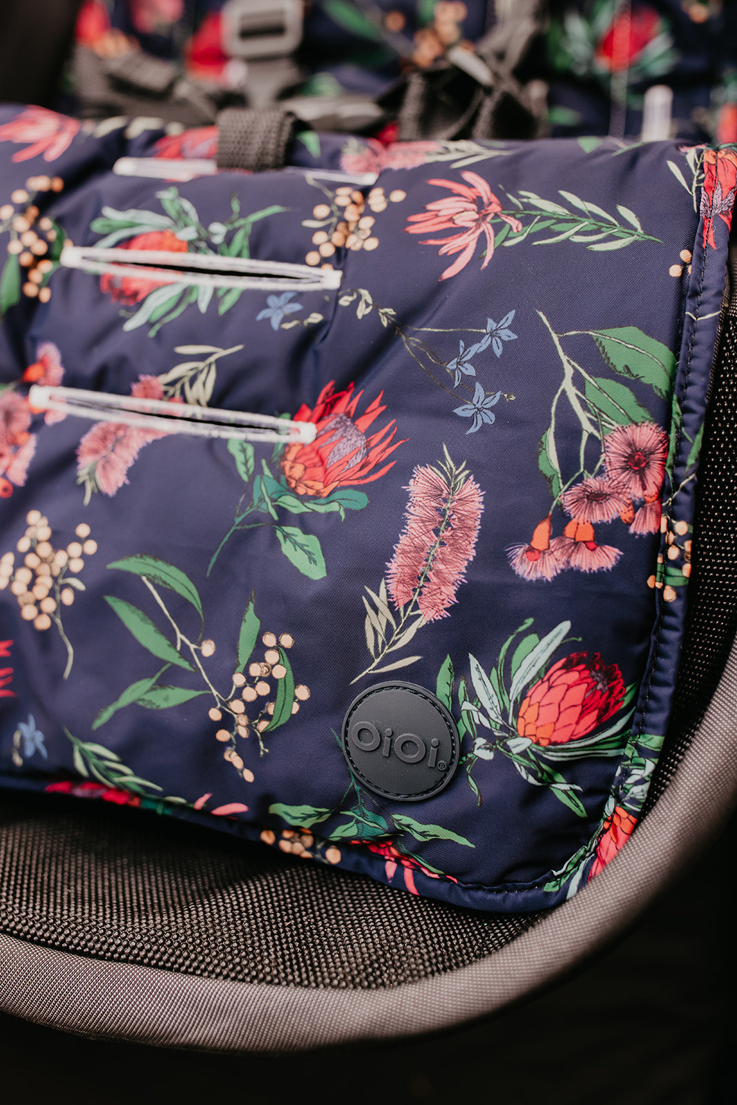 OiOi Reversible Pram Liner - Botanical