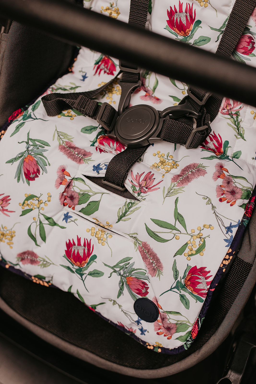 OiOi Reversible Pram Liner - Botanical