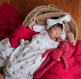 Load image into Gallery viewer, Snuggle Hunny Kids - Organic Diamond Knit Blanket - Hibiscus
