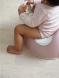 Load image into Gallery viewer, Beaba - Training Potty - Pink
