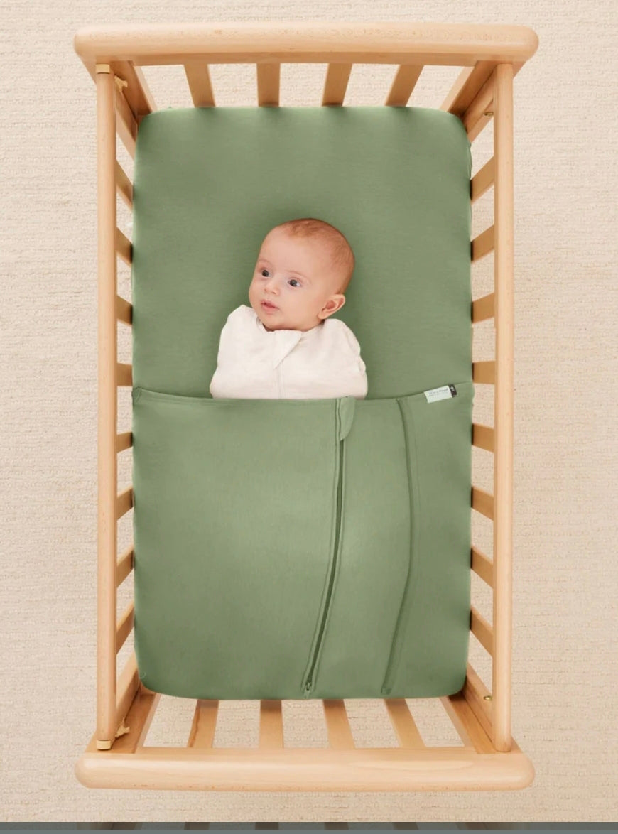 Ergopouch - Baby Tuck Sheet Bedside Sleeper - 0.2Tog - 1.0 Tog - Moss