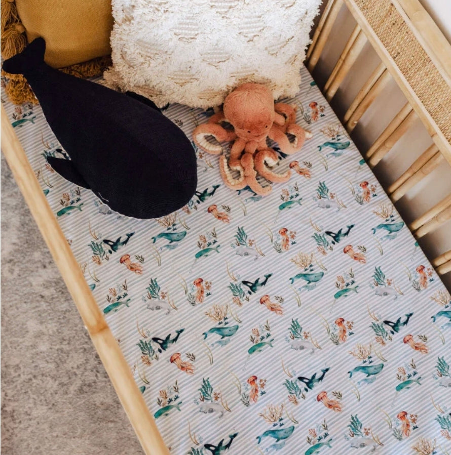 Fitted Jersey Cot Sheet- Whale
