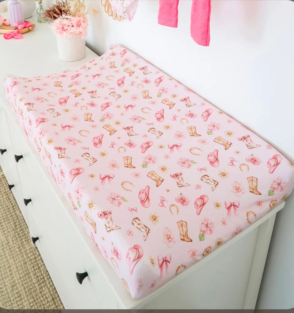 Snuggle Hunny - Fitted Jersey Bassinet/Change Sheet - Boots and Bows