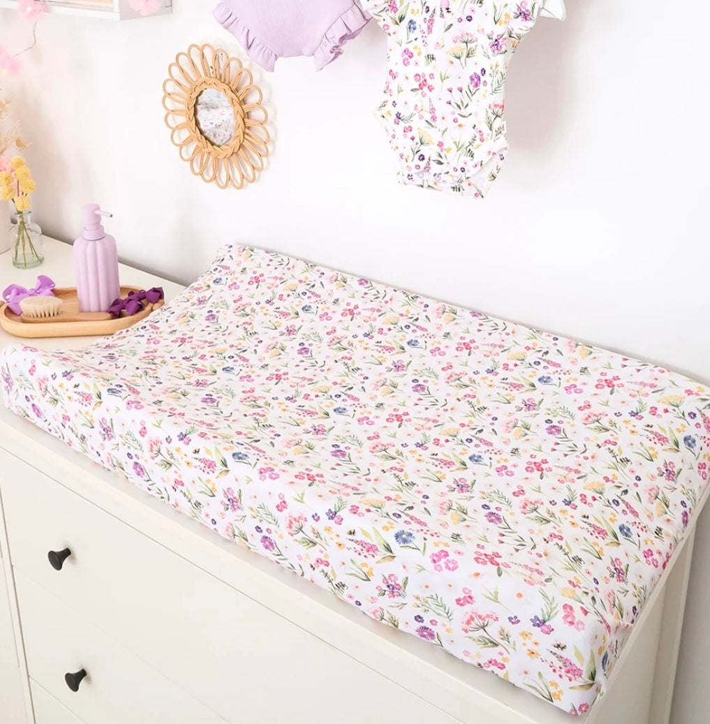 Snuggle Hunny- Bassinet Sheet/Change Pad cover- Gracie