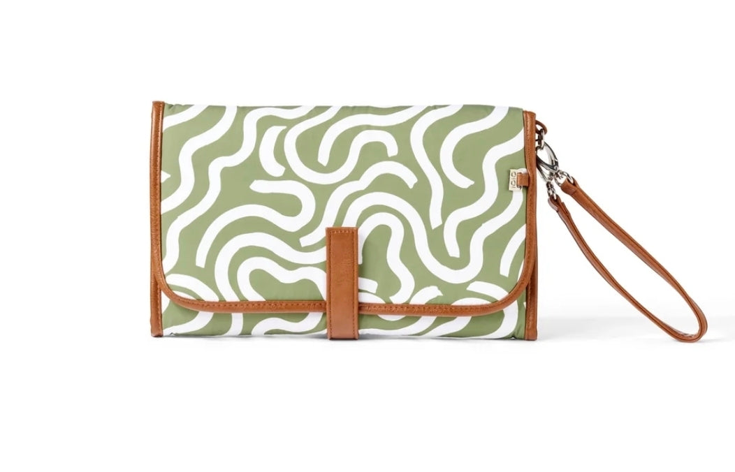 OiOi Change Mat - Green Squiggle