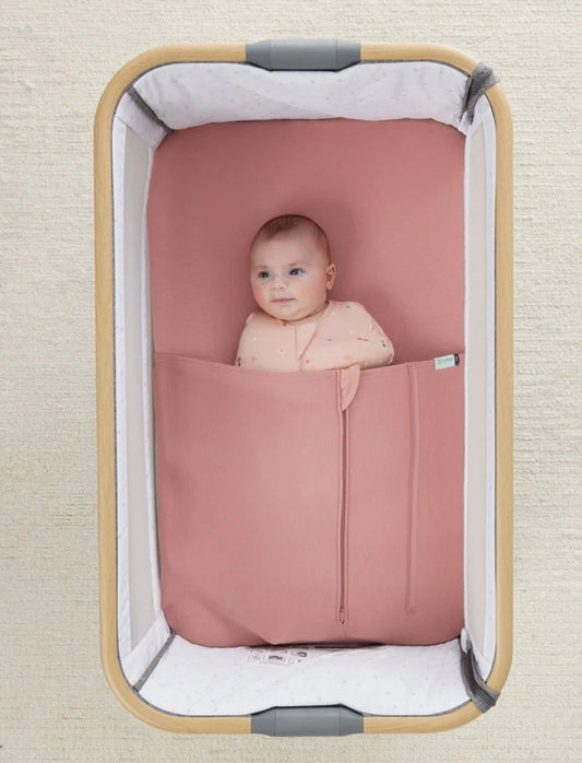 Ergopouch - Baby Tuck Sheet Bedside Sleeper - 0.2Tog - 1.0 Tog - Rose