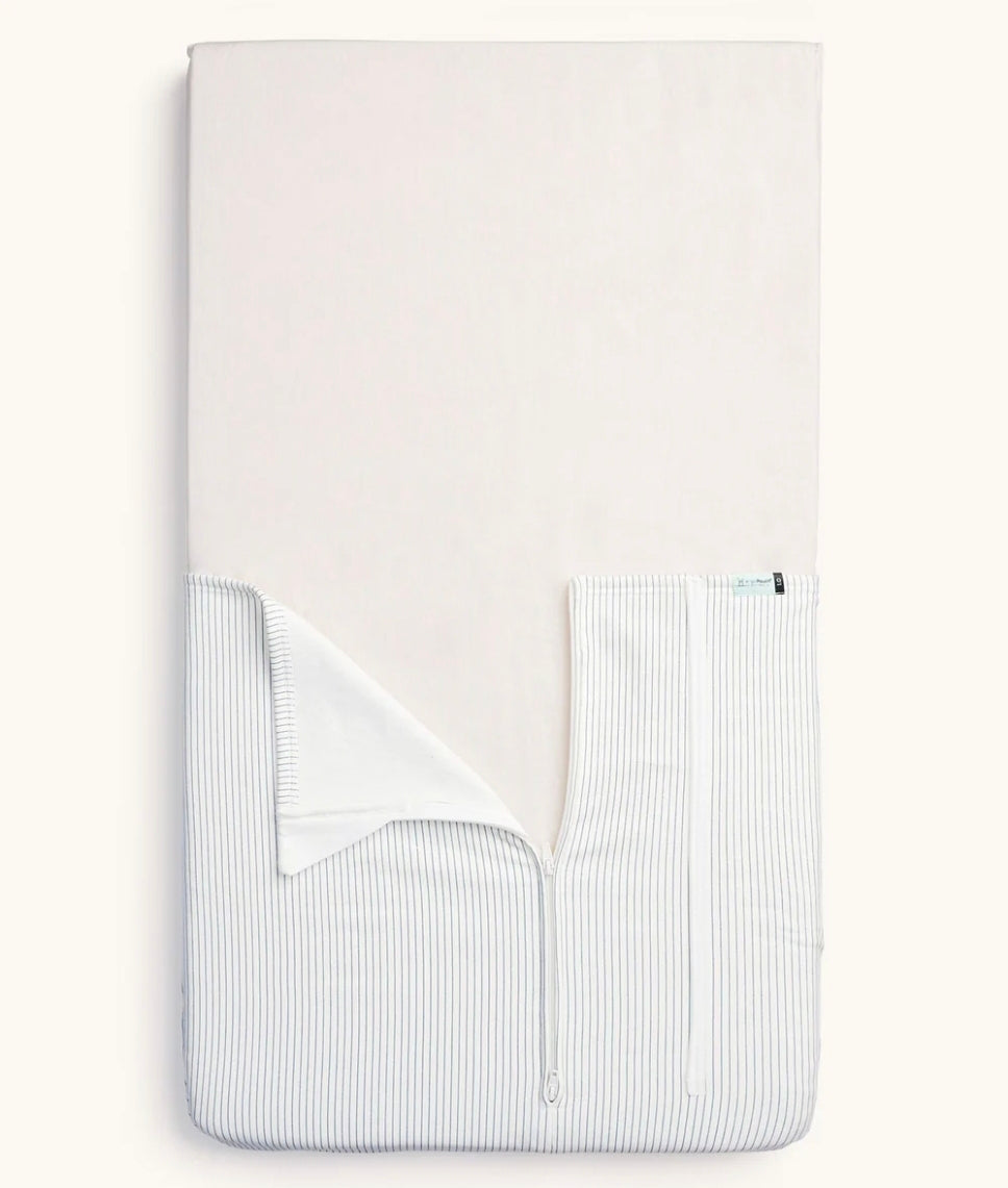 ErgoPouch - Baby Tuck Sheet Cot - 0.2 - 1.0Tog - Midnight Stripe