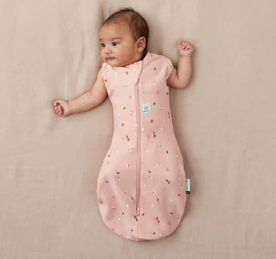 ErgoPouch - Cocoon Swaddle Bag - Tog 1.0 - Daisies