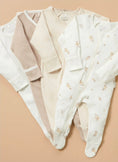 Load image into Gallery viewer, Purebaby - Zip Growsuit 4pk - Vanilla Wattle
