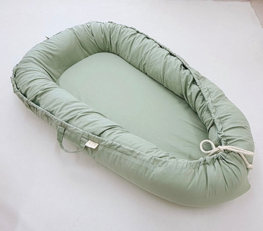 Cuddle Bug & Co - Baby Lounger - Sage
