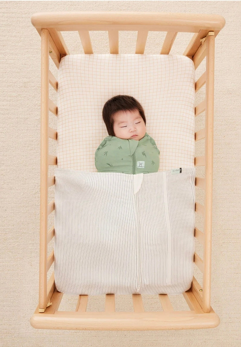 ErgoPouch - Baby Tuck Sheet Cot - 0.2 - 1.0Tog - Midnight Stripe
